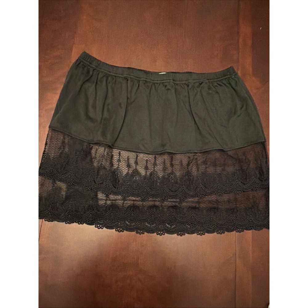 Vanrose Jan Women's Mini Slip Size XXL Black Solid On Top With Mesh Bottom